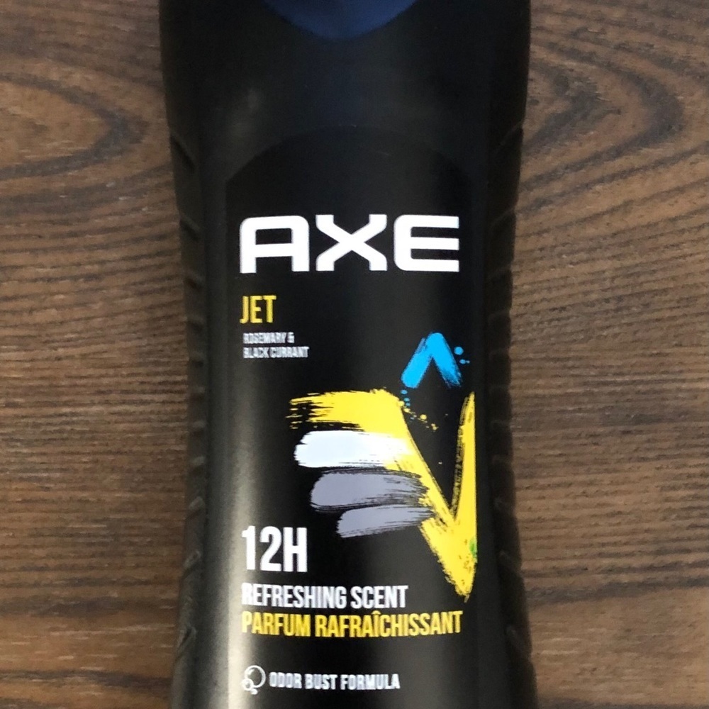 Axe - 1 Jet body/hair wash and 1 Phoenix body wash - Picture 7 of 9
